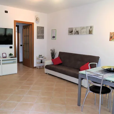 Residenza Borghetto Sul Reno Lägenhet *