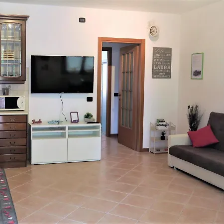 Residenza Borghetto Sul Reno Lägenhet *